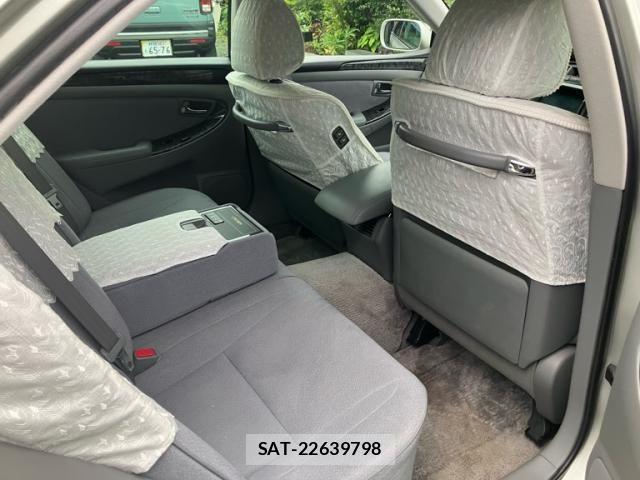 Toyota CROWN SEDAN 2004-03 7271738-10