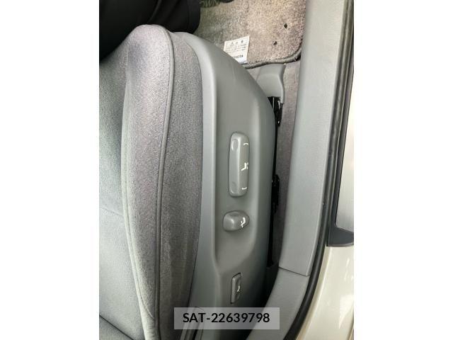 Toyota CROWN SEDAN 2004-03 7271738-24