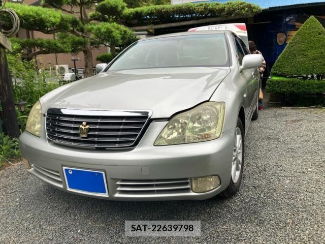 Toyota CROWN SEDAN 2004-03 7271738-2