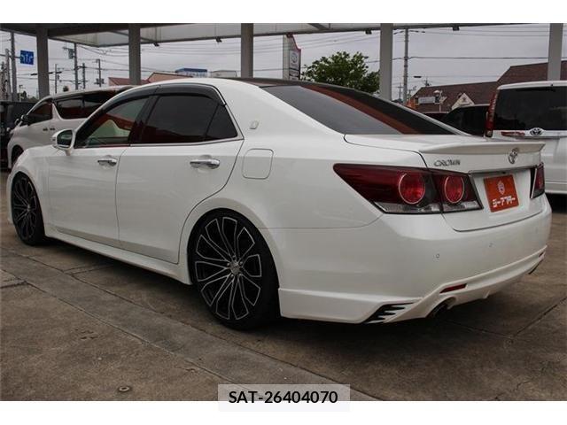 Toyota CROWN SEDAN 2016-01 7326363-10
