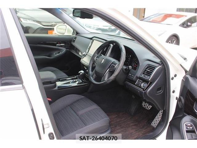 Toyota CROWN SEDAN 2016-01 7326363-24