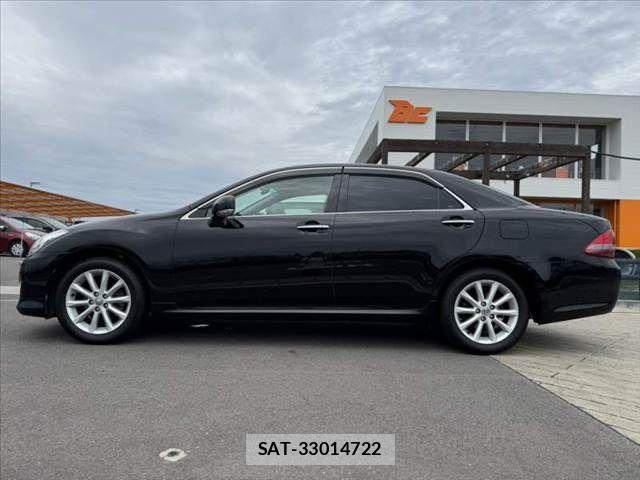 Toyota CROWN SEDAN 2008-10 7326377-10