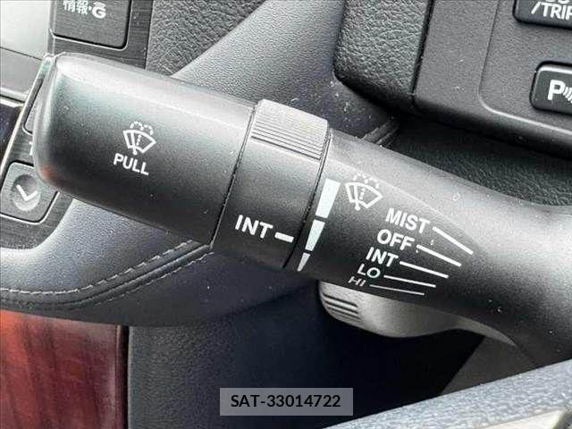 Toyota CROWN SEDAN 2008-10 7326377-23