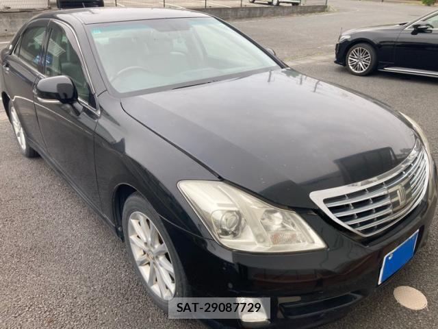 Toyota CROWN SEDAN 2009-10 7326379-0