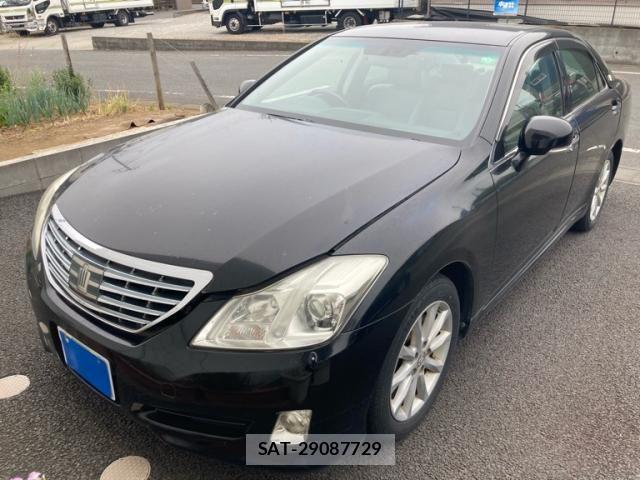 Toyota CROWN SEDAN 2009-10 7326379-1