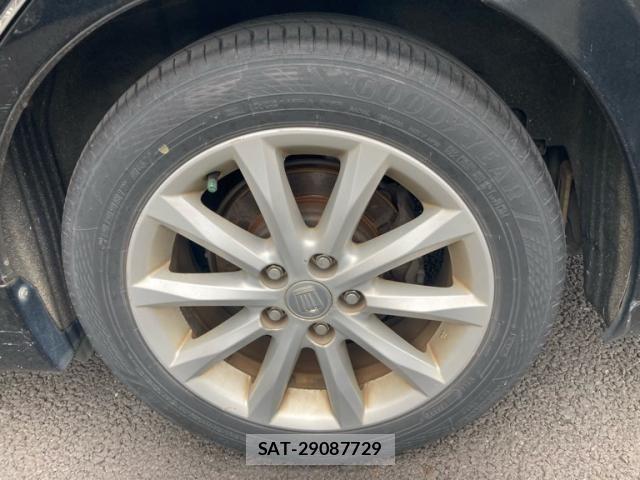 Toyota CROWN SEDAN 2009-10 7326379-6