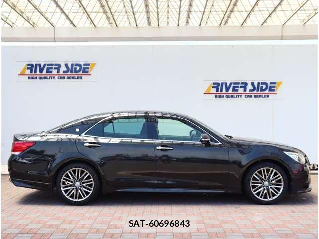 Toyota CROWN SEDAN 2013-01 7326362-4