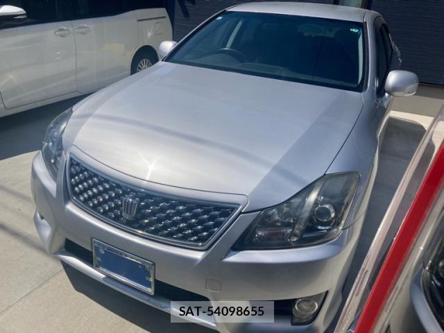 Toyota CROWN SEDAN 2010-04 7326380-4