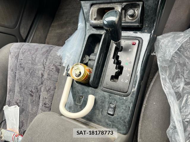 Toyota CROWN SEDAN 2000-02 7326381-14