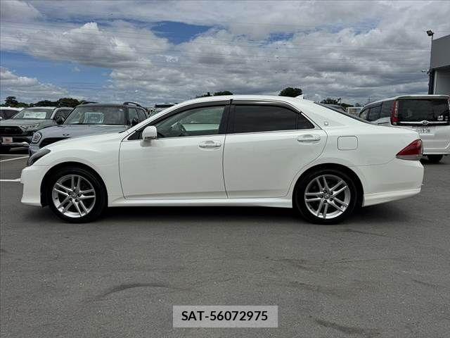 Toyota CROWN SEDAN 2012-01 7326378-10
