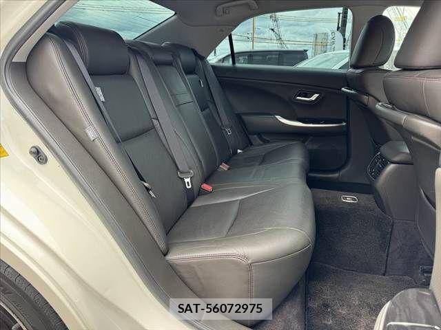 Toyota CROWN SEDAN 2012-01 7326378-19
