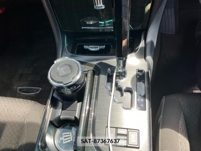 Toyota CROWN SEDAN 2009-11 7326375-20