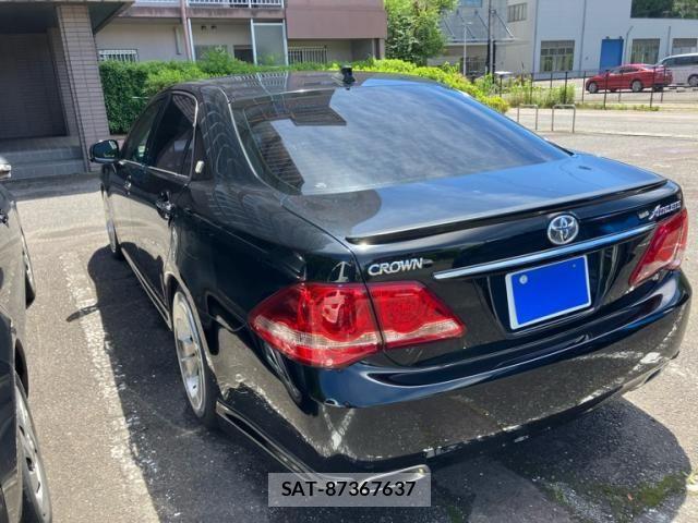 Toyota CROWN SEDAN 2009-11 7326375-4