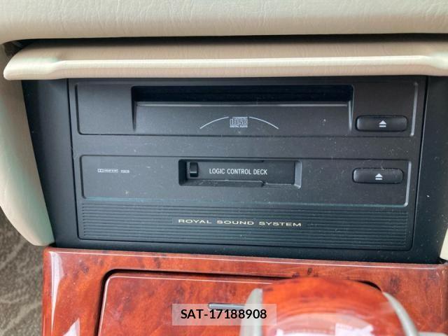 Toyota CROWN SEDAN 2001-05 7326371-21