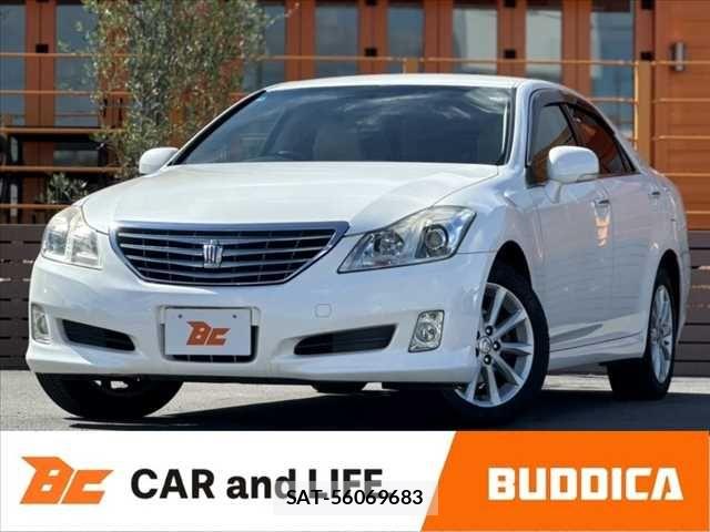 Toyota CROWN SEDAN 2008-09 7326376-0