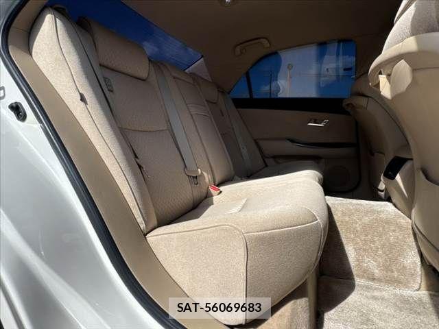 Toyota CROWN SEDAN 2008-09 7326376-19