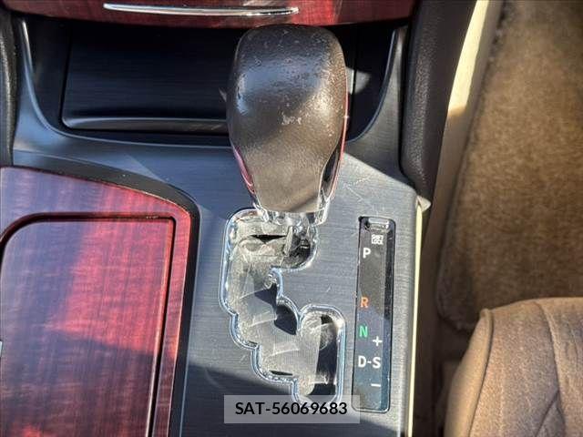 Toyota CROWN SEDAN 2008-09 7326376-21