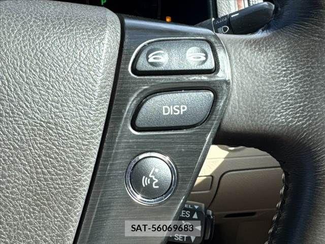 Toyota CROWN SEDAN 2008-09 7326376-24