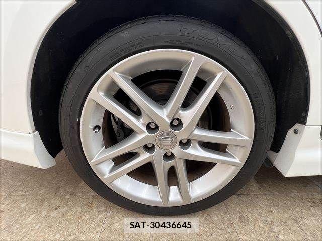 Toyota CROWN SEDAN 2011-05 7326372-26