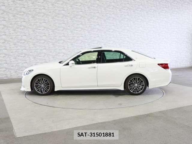 Toyota CROWN SEDAN 2013-05 7357276-11
