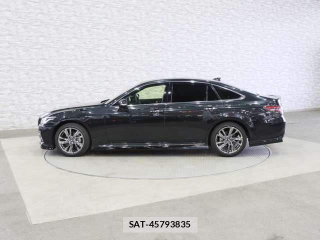 Toyota CROWN SEDAN 2022-04 7357273-11