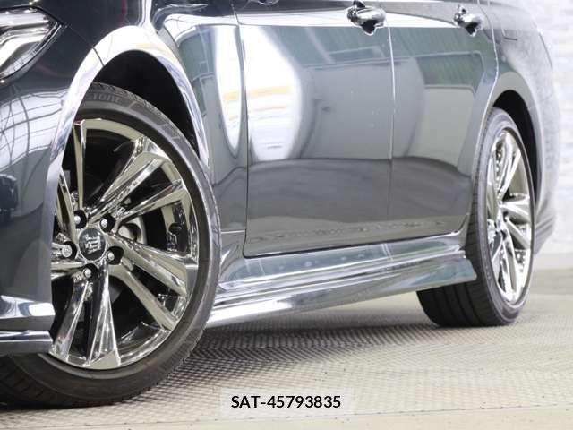 Toyota CROWN SEDAN 2022-04 7357273-19