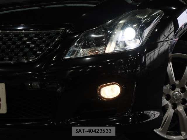 Toyota CROWN SEDAN 2010-01 7357279-15