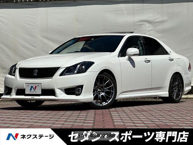 Toyota CROWN SEDAN 2011-10 7357278-0