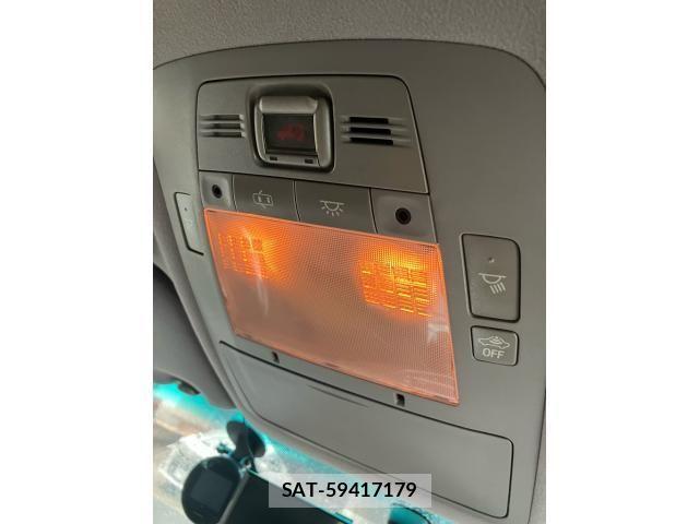 Toyota CROWN SEDAN 2010-12 7357280-15