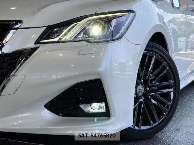 Toyota CROWN SEDAN 2016-02 7391716-2