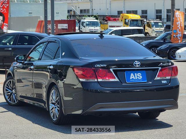 Toyota CROWN SEDAN 2014-05 7391721-10