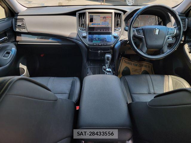 Toyota CROWN SEDAN 2014-05 7391721-22