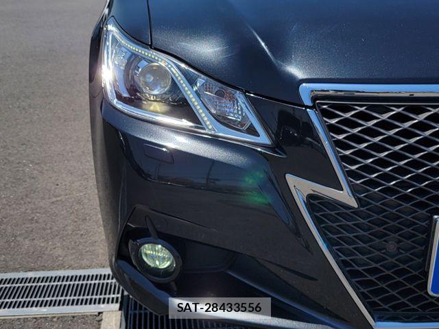 Toyota CROWN SEDAN 2014-05 7391721-26