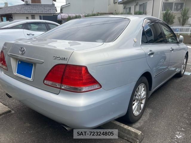 Toyota CROWN SEDAN 2004-02 7391297-2