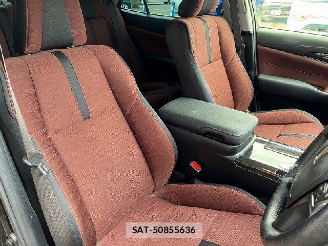 Toyota CROWN SEDAN 2013-10 7453650-9