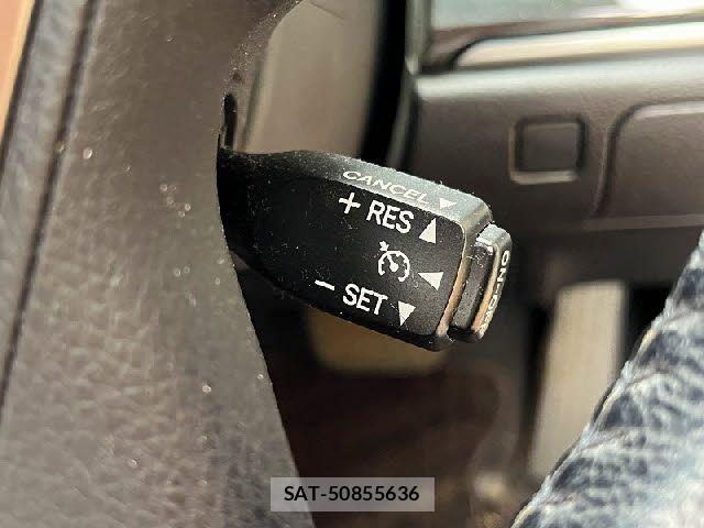 Toyota CROWN SEDAN 2013-10 7453650-11