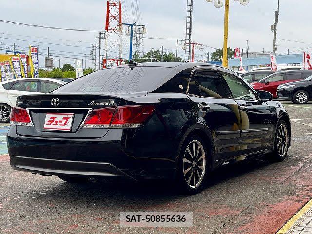 Toyota CROWN SEDAN 2013-10 7453650-2