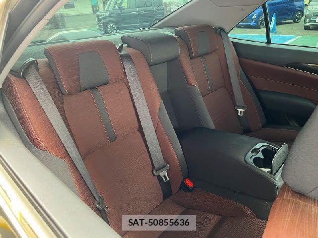 Toyota CROWN SEDAN 2013-10 7453650-3
