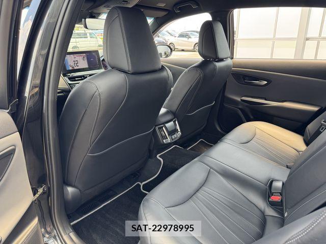 Toyota CROWN SEDAN 2022-01 7453648-15