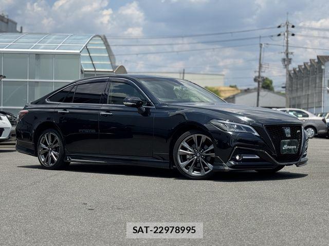 Toyota CROWN SEDAN 2022-01 7453648-19