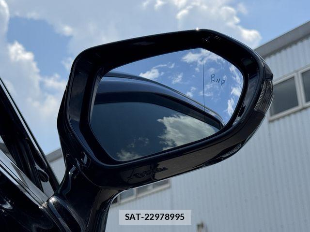 Toyota CROWN SEDAN 2022-01 7453648-20