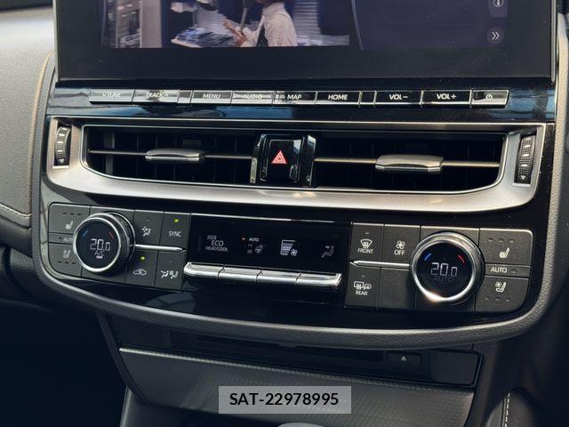 Toyota CROWN SEDAN 2022-01 7453648-6