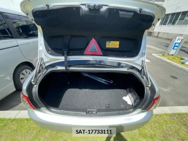 Toyota CROWN SEDAN 2011-08 7453656-16