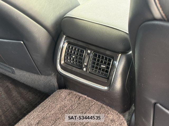 Toyota CROWN SEDAN 2013-08 7453652-16
