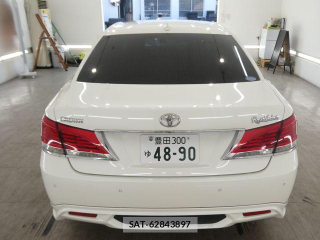 Toyota CROWN SEDAN 2016-06 7508426-5
