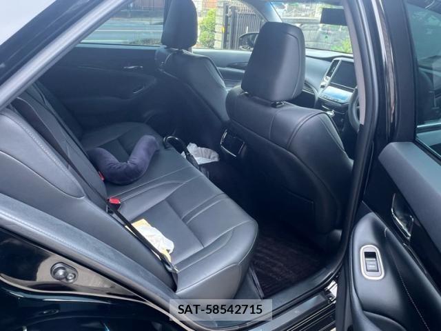 Toyota CROWN SEDAN 2015-08 7508413-9