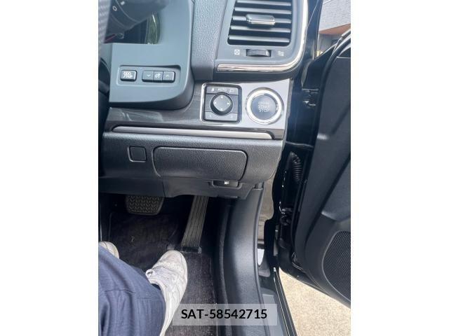 Toyota CROWN SEDAN 2015-08 7508413-13
