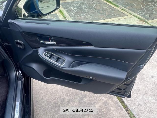Toyota CROWN SEDAN 2015-08 7508413-8