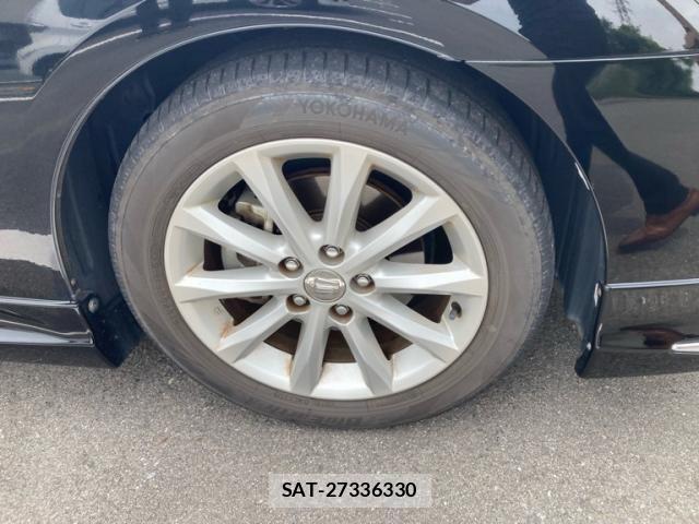 Toyota CROWN SEDAN 2011-12 7500040-6