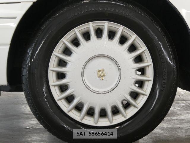 Toyota CROWN SEDAN 2007-04 7508429-11